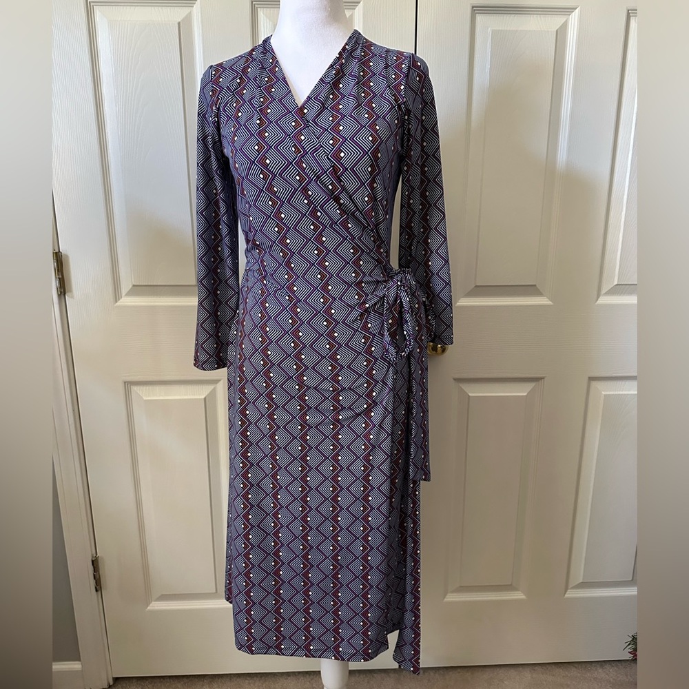 Renee C. Geometric Midi Wrap Dress, size 8, NWT